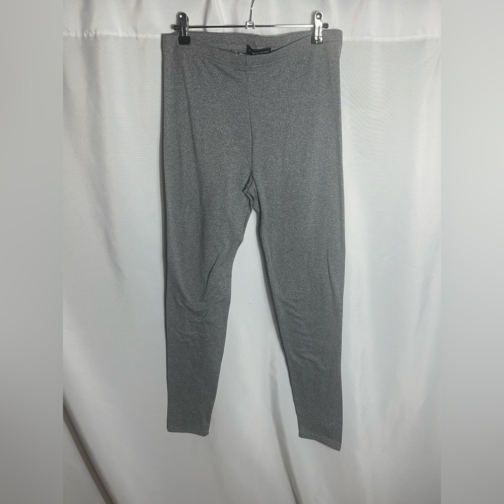 Streetwear Society Gray Leggings Size Large NWT Cozy Lounge Pants